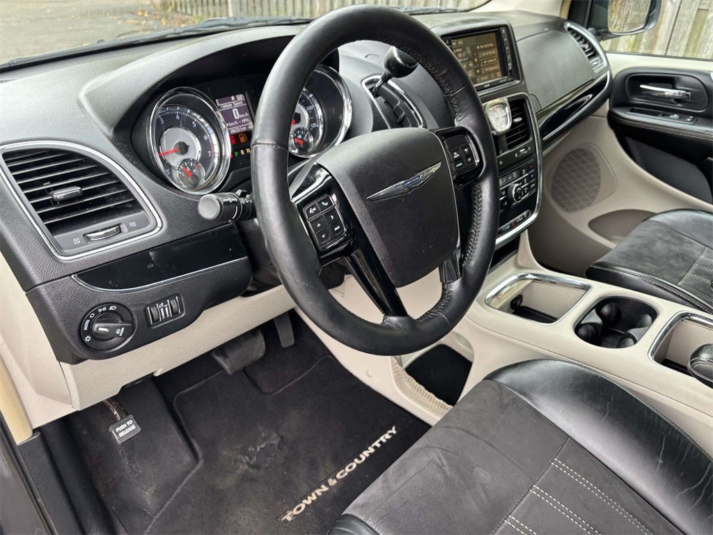 2014 Chrysler Town & Country Touring-L 30th Anniversary