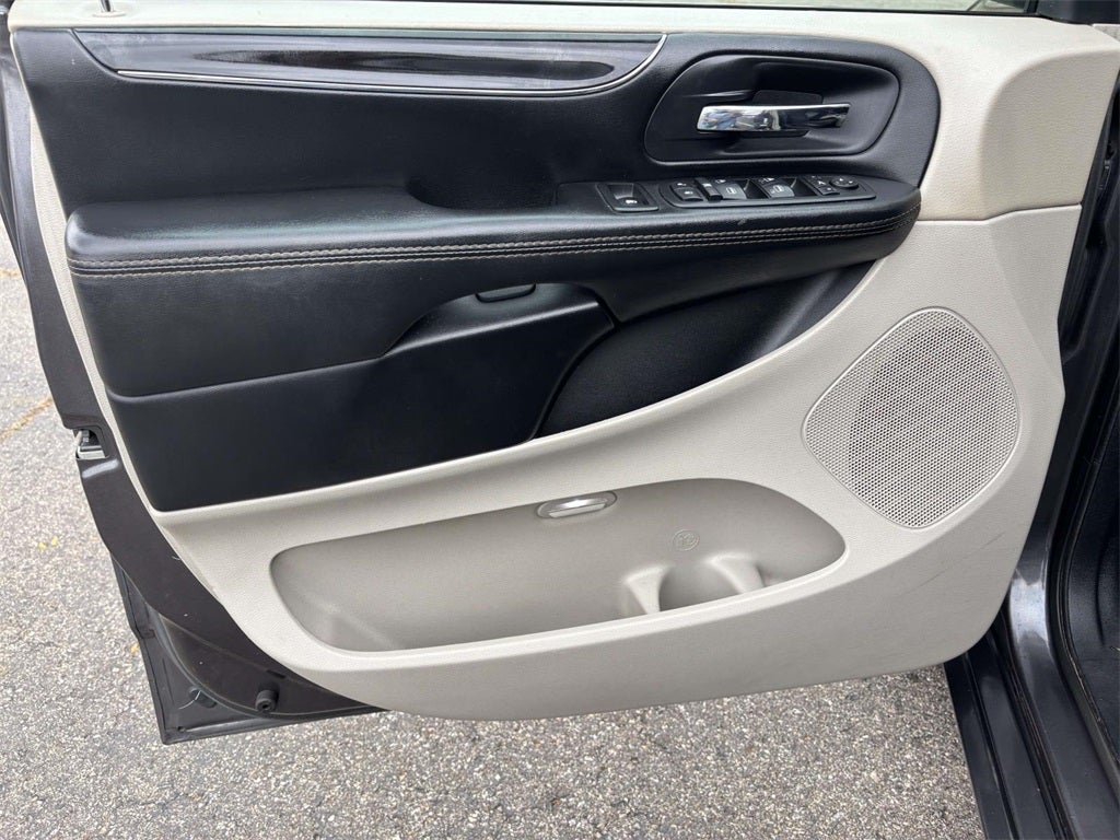 2014 Chrysler Town & Country Touring-L 30th Anniversary