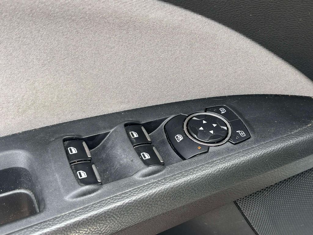 2013 Ford Fusion S