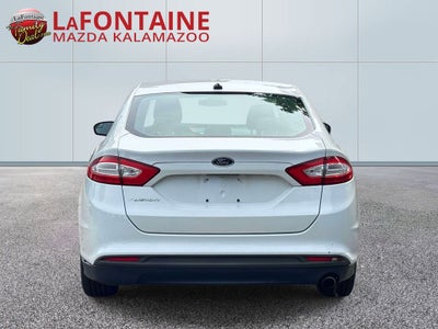 2013 Ford Fusion S