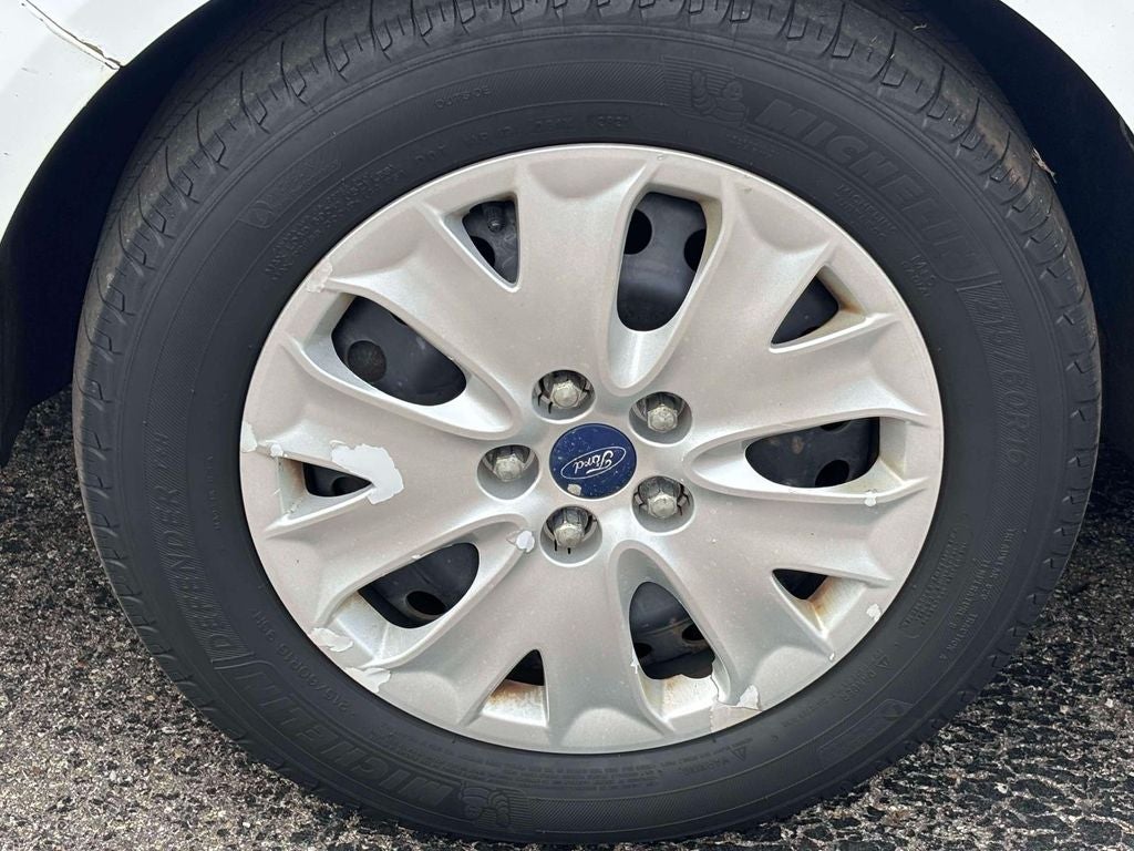 2013 Ford Fusion S