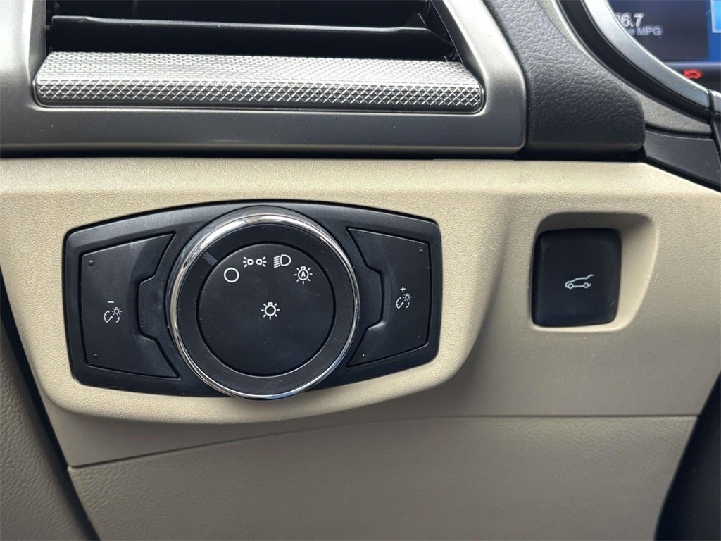 2014 Ford Fusion Hybrid SE