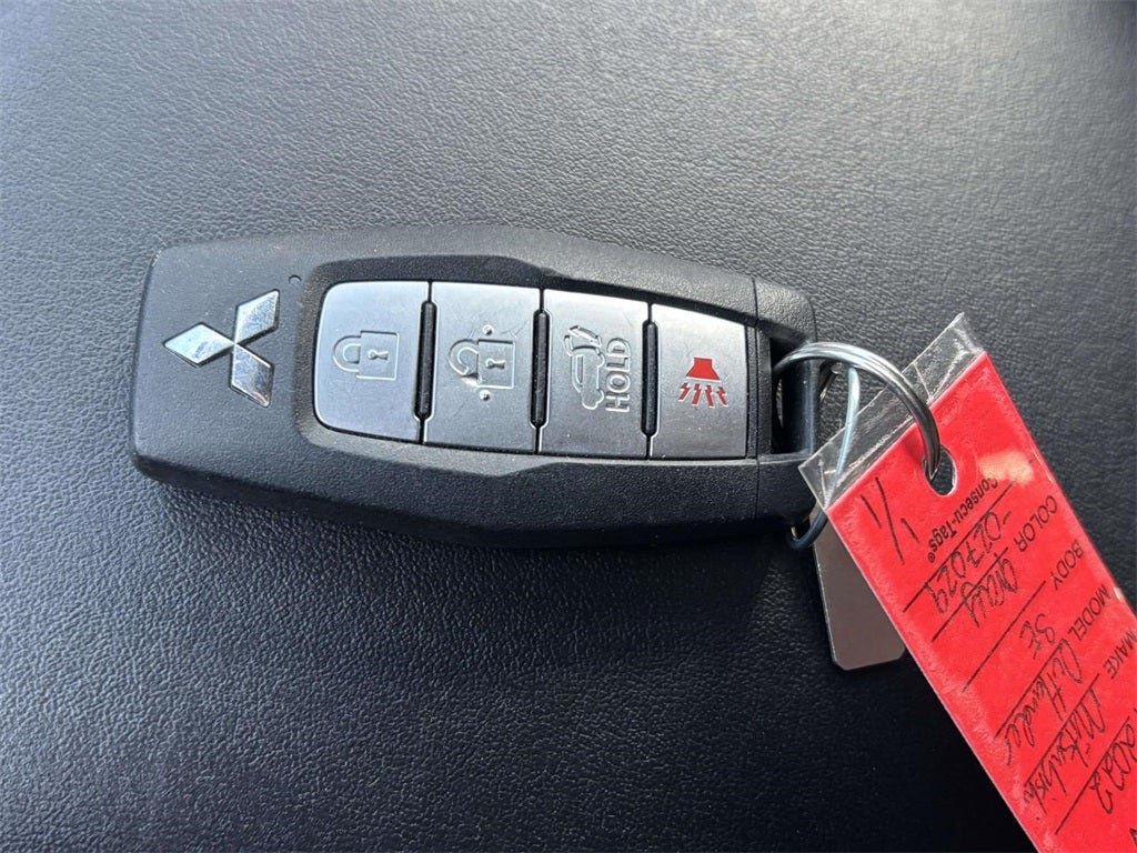 2022 Mitsubishi Outlander SE