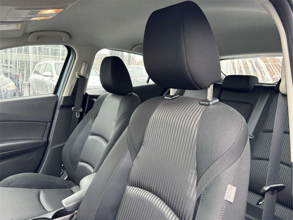 2015 Mazda Mazda3 i Touring