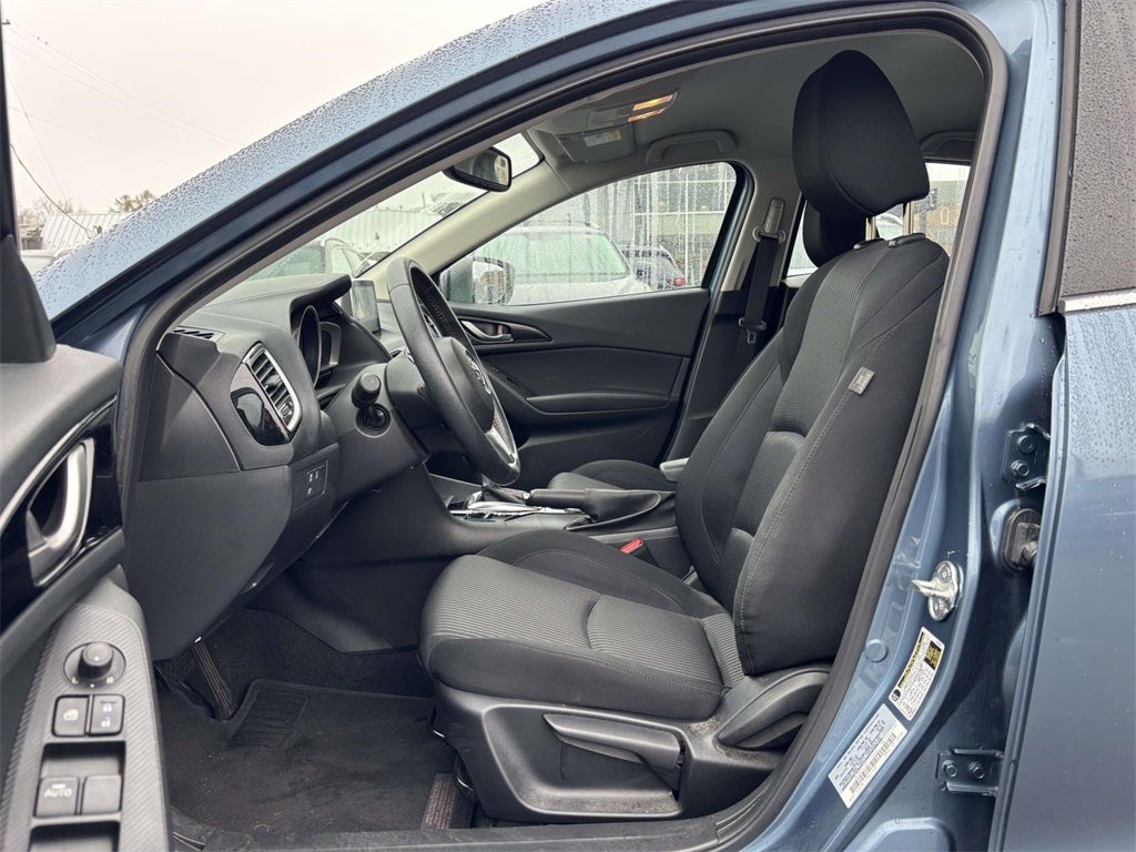 2015 Mazda Mazda3 i Touring