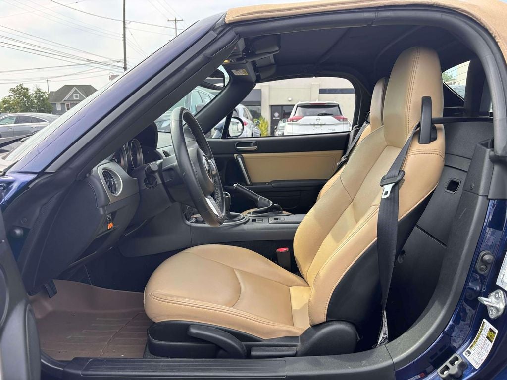 2010 Mazda Mazda Miata Grand Touring