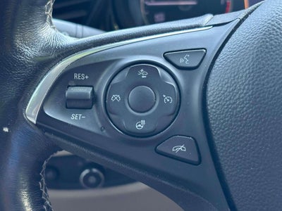 2018 Buick Regal TourX Essence