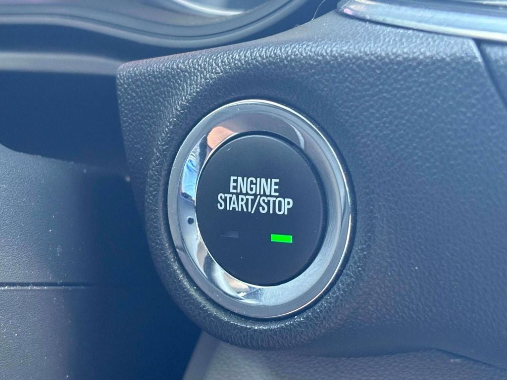 2018 Buick Regal TourX Essence