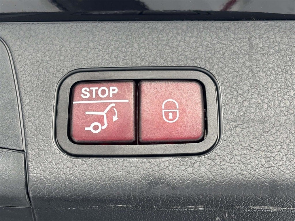 2025 Mercedes-Benz GLB GLB 250 4MATIC®