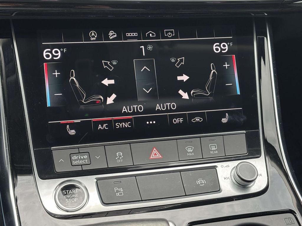 2022 Audi Q7 45 Premium quattro
