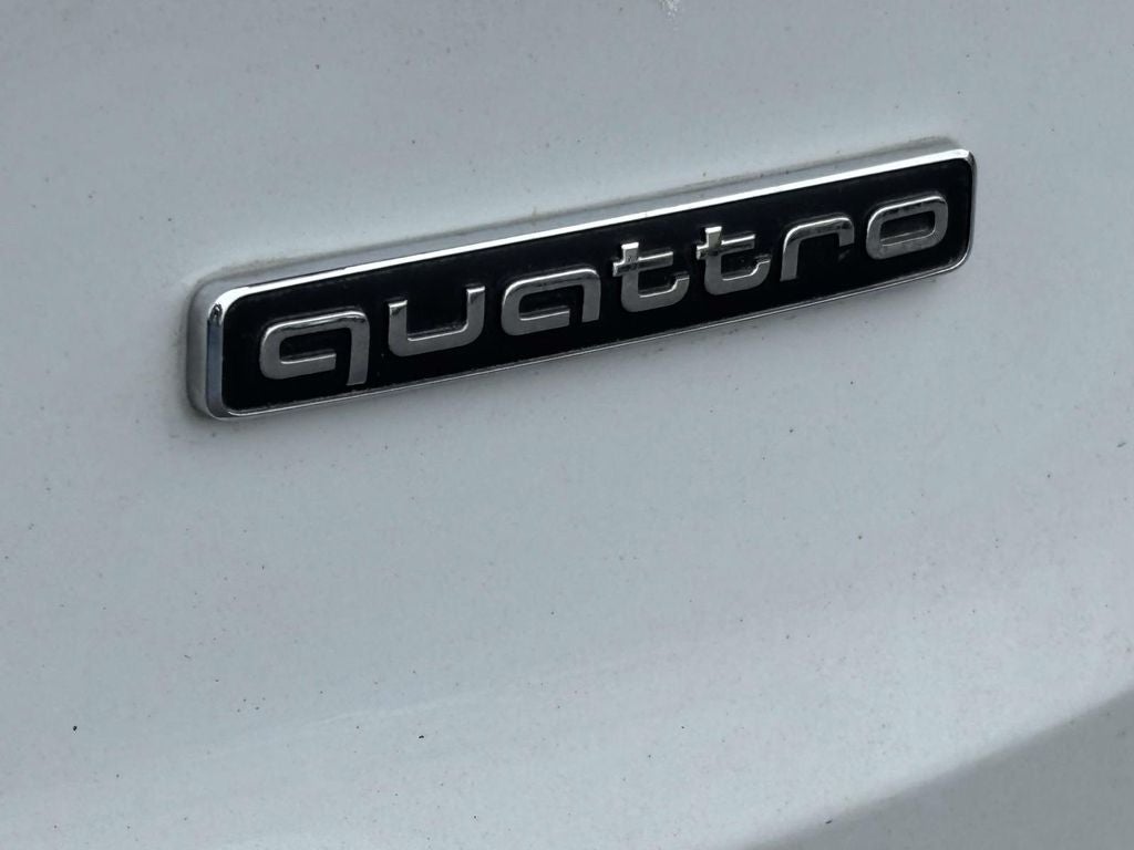 2022 Audi Q7 45 Premium quattro