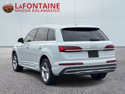 2022 Audi Q7 45 Premium quattro