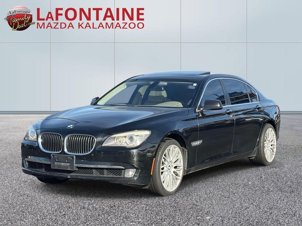 2011 BMW 7 Series 750Li xDrive
