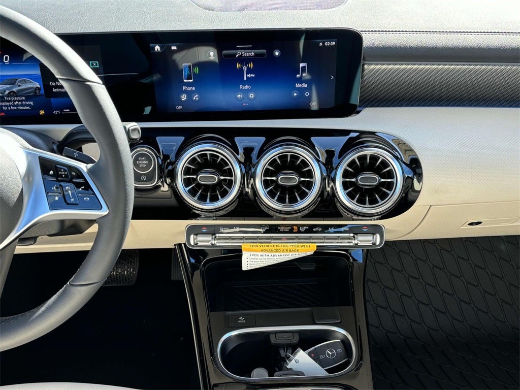 2025 Mercedes-Benz CLA CLA 250 4MATIC®