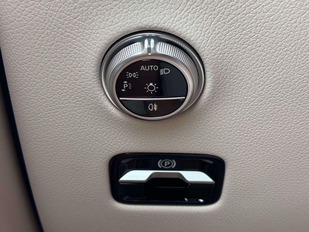 2027 Mercedes-Benz GLC GLC 300 4MATIC®