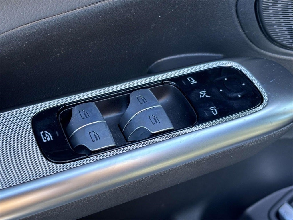 2025 Mercedes-Benz GLC GLC 300 4MATIC®