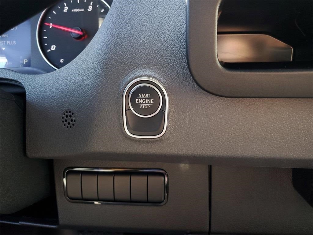 2025 Mercedes-Benz Sprinter 2500 Cargo 144 WB