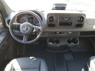 2025 Mercedes-Benz Sprinter 2500 Cargo 144 WB