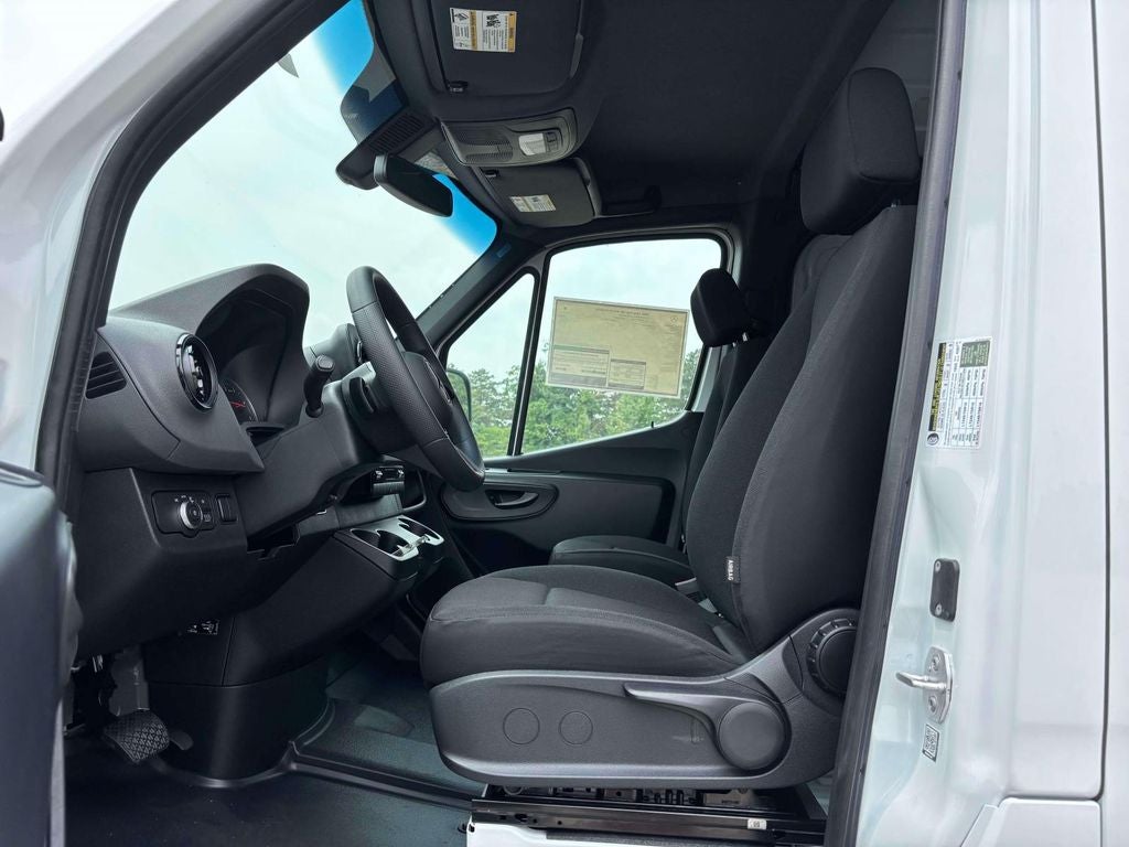 2026 Mercedes-Benz Sprinter 2500 Worker