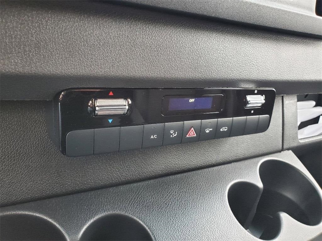 2025 Mercedes-Benz Sprinter 2500 2500 Standard Roof I4 Diesel 144" RWD