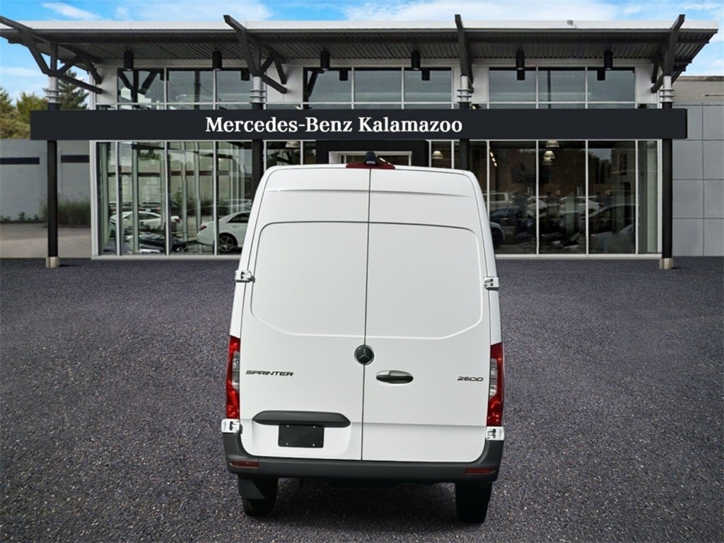 2025 Mercedes-Benz Sprinter 2500 High Roof
