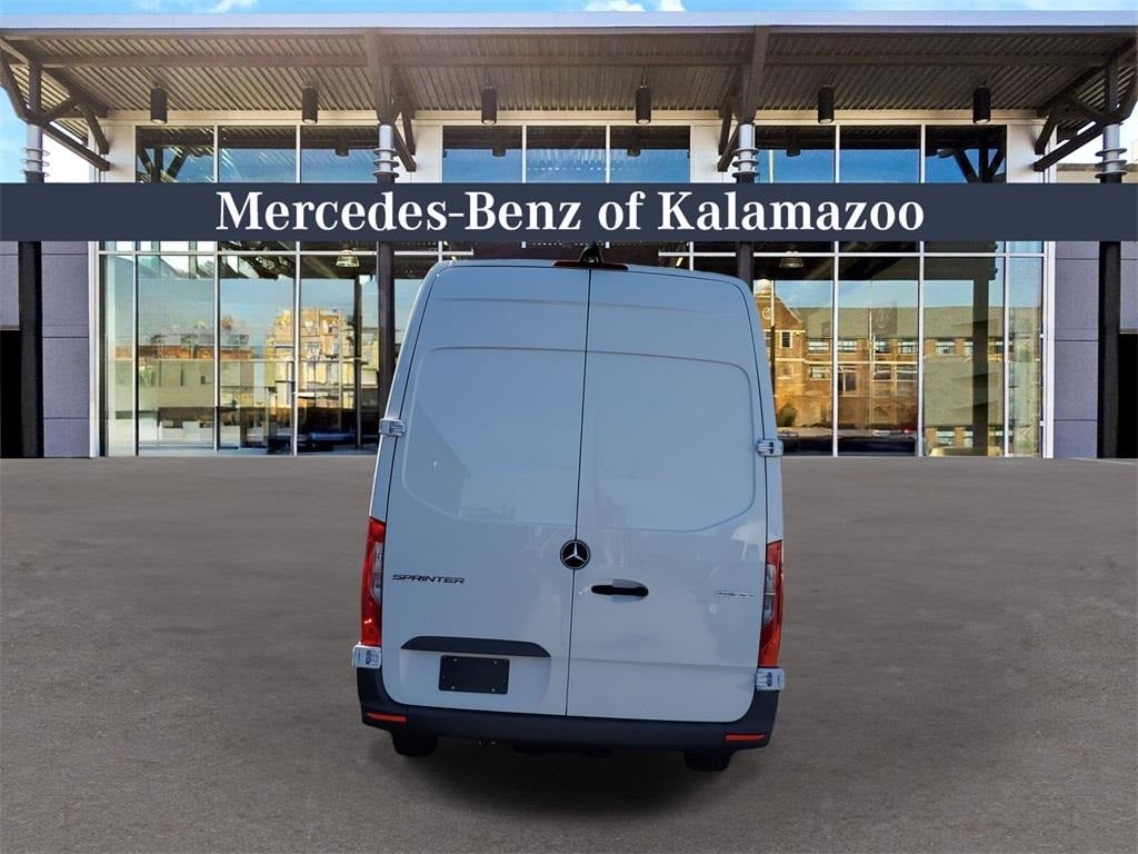 2025 Mercedes-Benz Sprinter 2500 Cargo 170 WB High Roof
