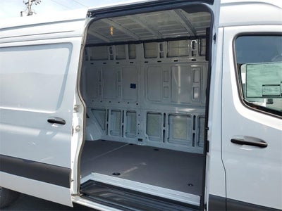 2025 Mercedes-Benz Sprinter 2500 Cargo 170 WB High Roof