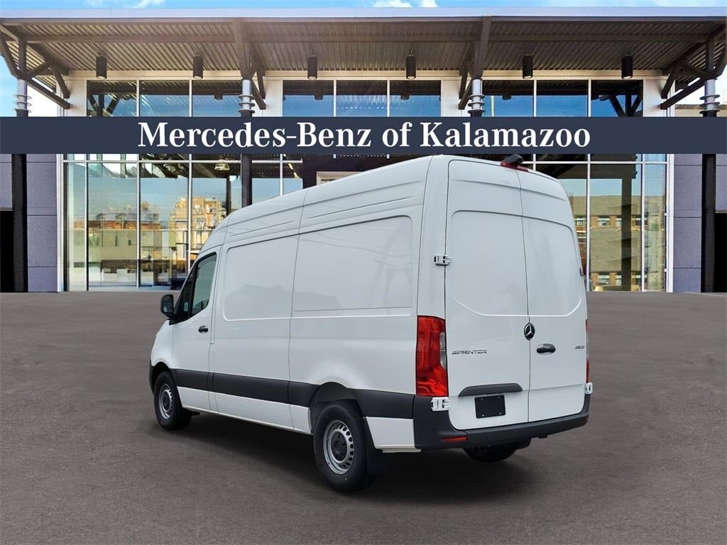 2025 Mercedes-Benz Sprinter 2500 2500 Standard Roof I4 Diesel HO 144" RWD