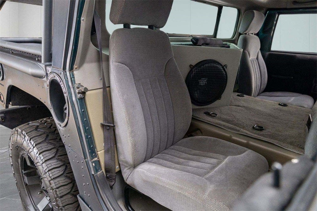 1996 Hummer H1 Hard Top