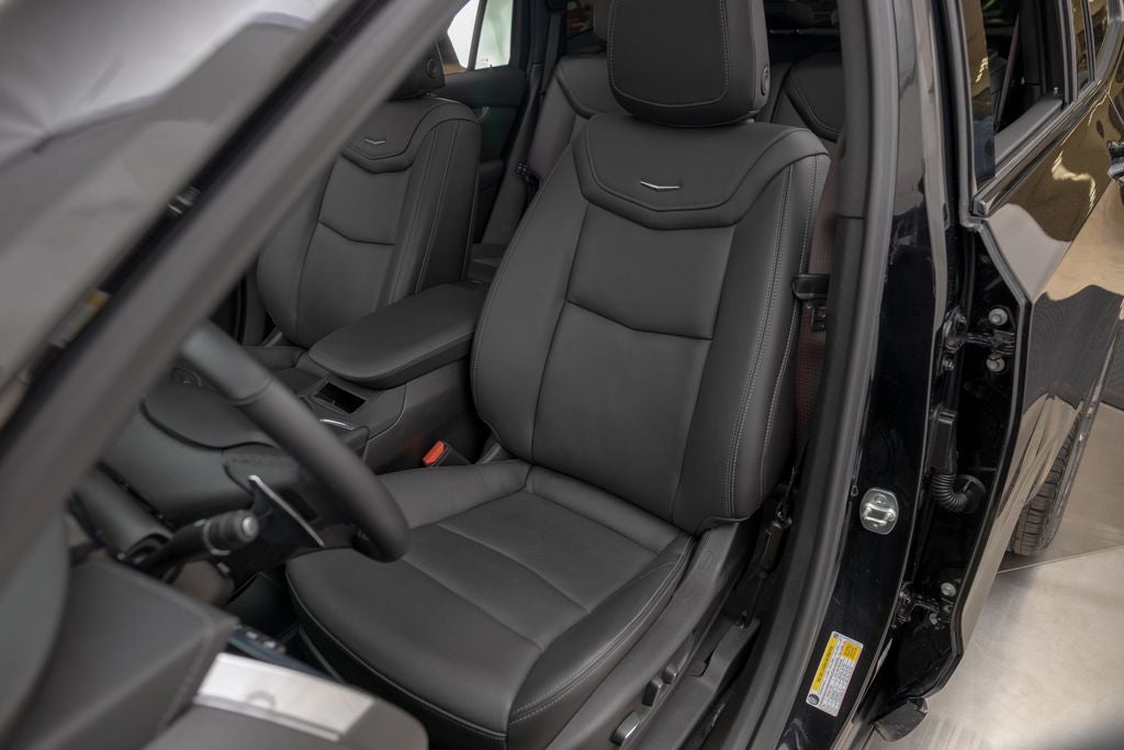 2025 Cadillac XT6 Sport