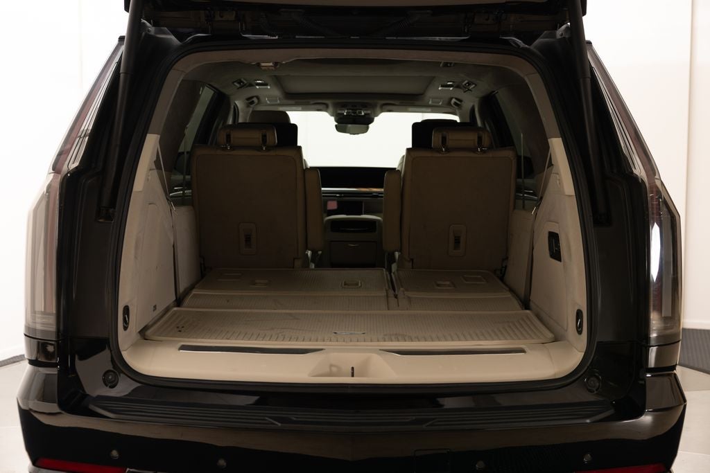 2025 Cadillac Escalade Sport Platinum