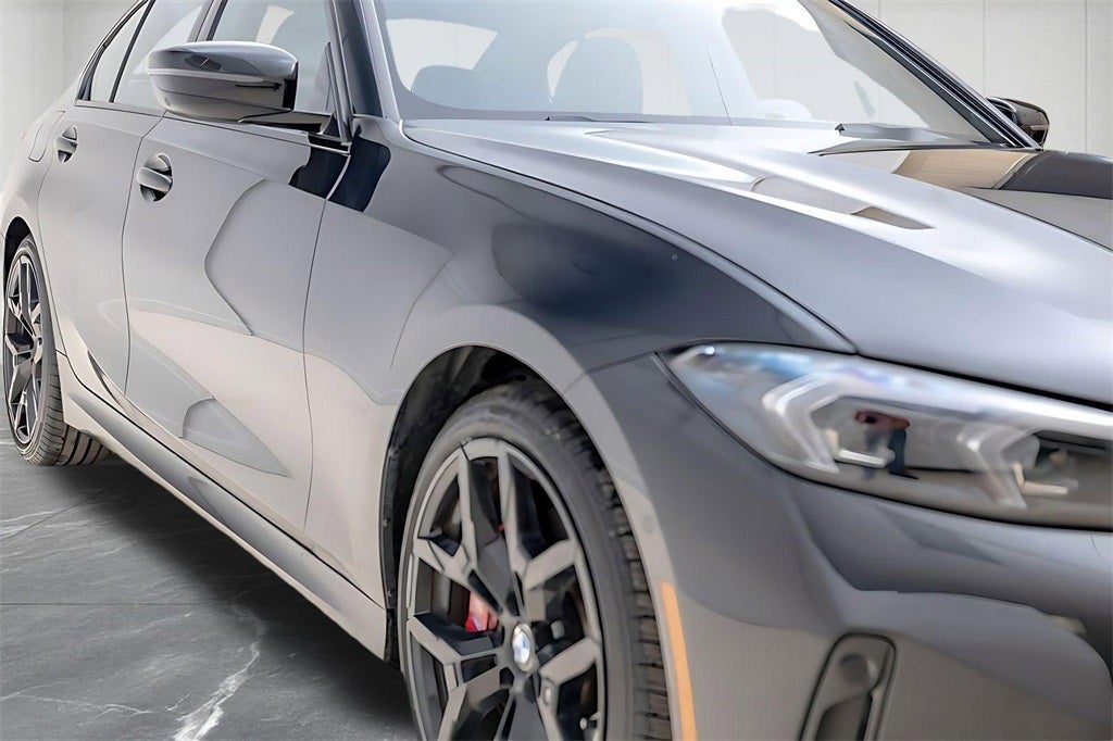 2025 BMW 3 Series 330i xDrive