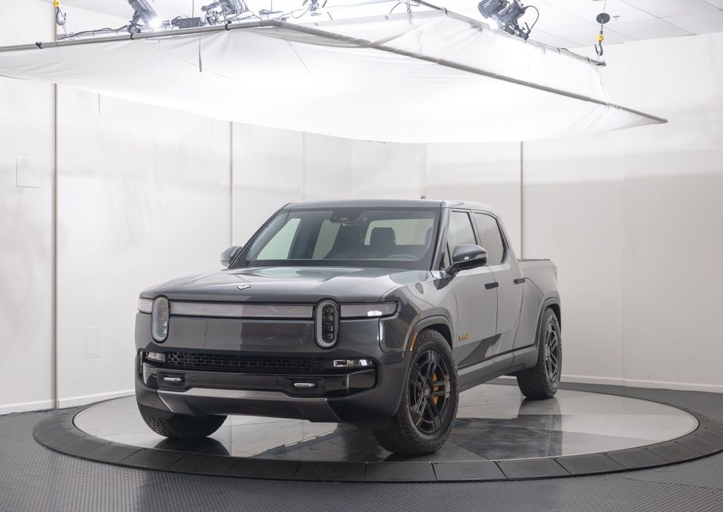 2023 Rivian R1T Adventure