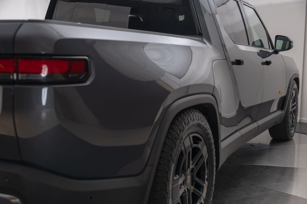 2023 Rivian R1T Adventure