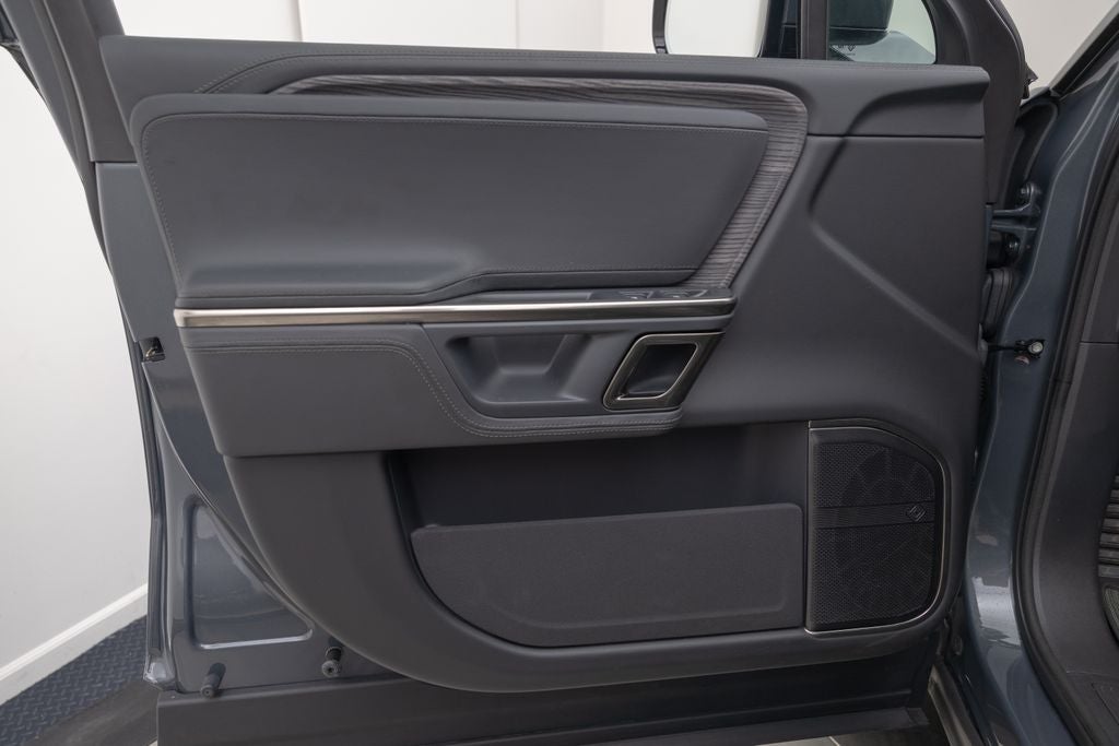2023 Rivian R1T Adventure