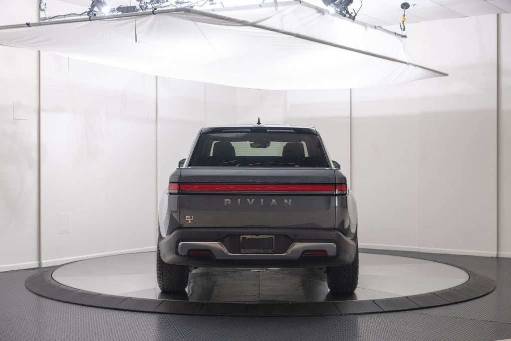 2023 Rivian R1T Adventure