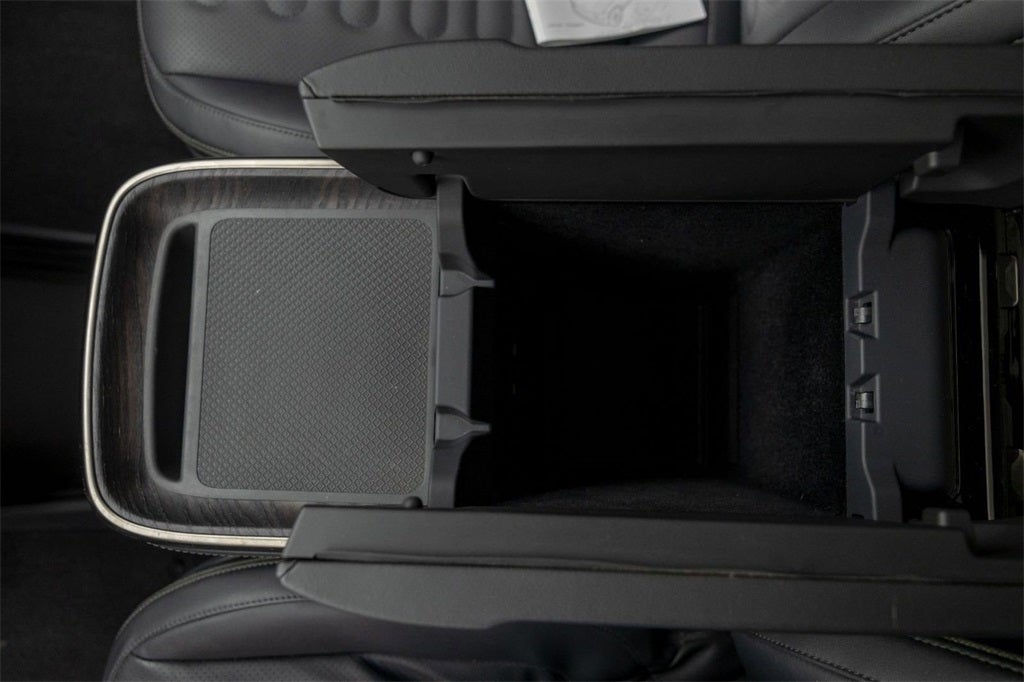 2022 Rivian R1T Adventure