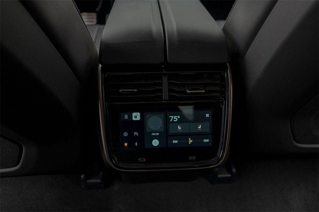 2022 Rivian R1T Adventure