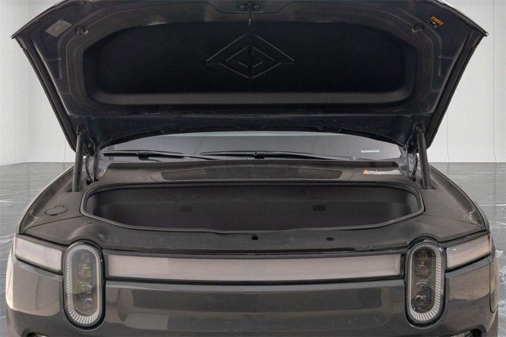 2022 Rivian R1T Adventure