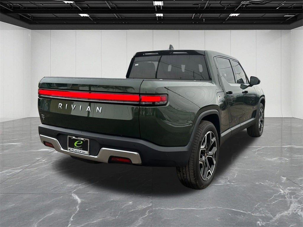 2025 Rivian R1T Adventure