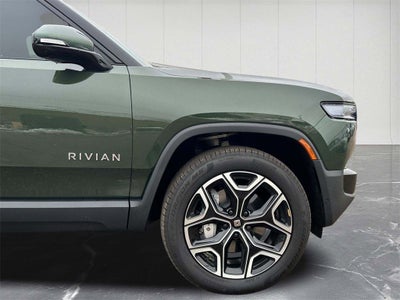 2025 Rivian R1T Adventure