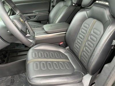 2025 Rivian R1T Adventure