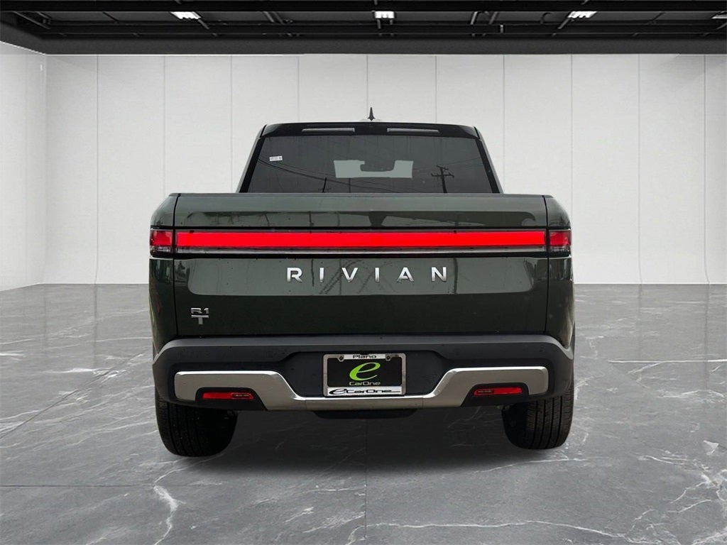 2025 Rivian R1T Adventure