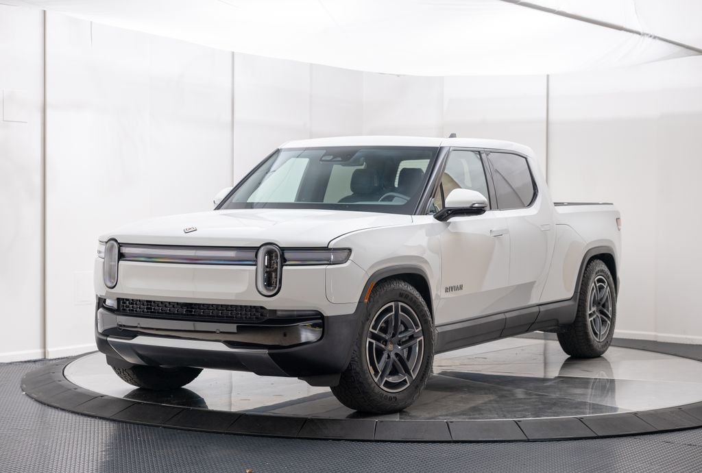 2025 Rivian R1T Adventure Dual Motor Standard Pack