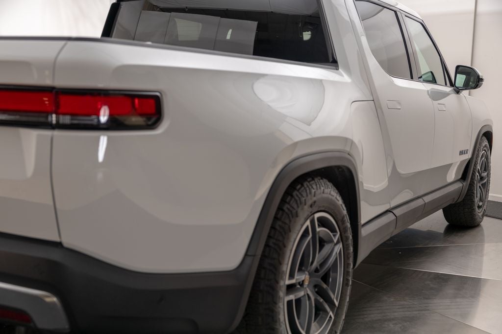 2025 Rivian R1T Adventure Dual Motor Standard Pack
