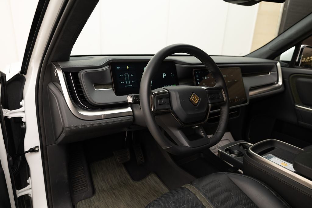 2025 Rivian R1T Adventure Dual Motor Standard Pack