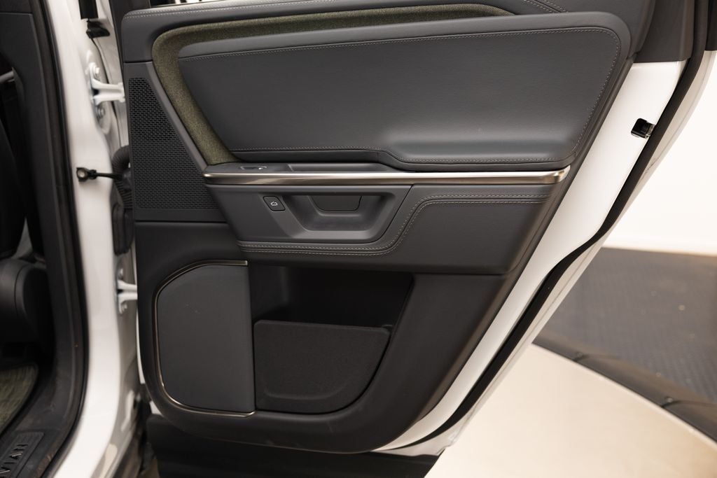 2025 Rivian R1T Adventure Dual Motor Standard Pack