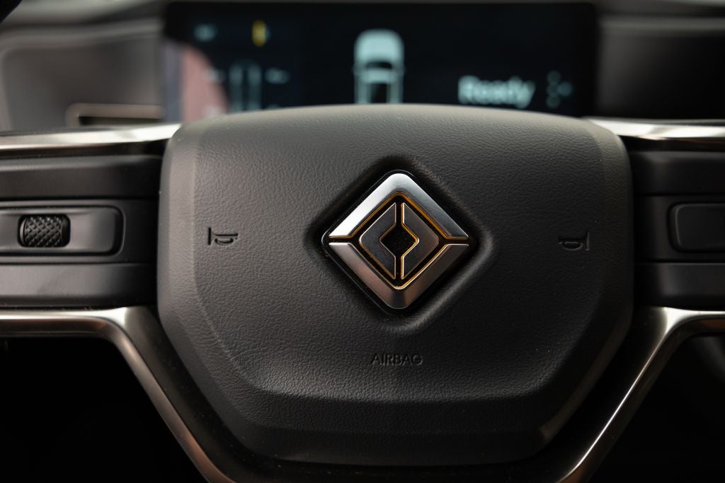 2025 Rivian R1T Adventure Dual Motor Standard Pack