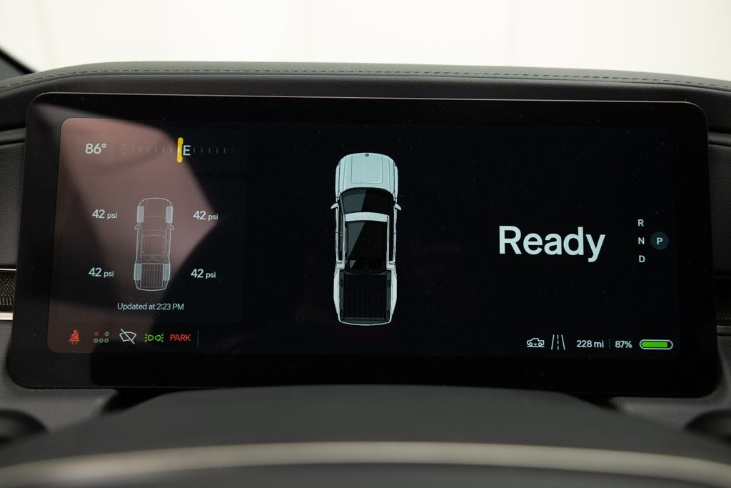 2025 Rivian R1T Adventure Dual Motor Standard Pack
