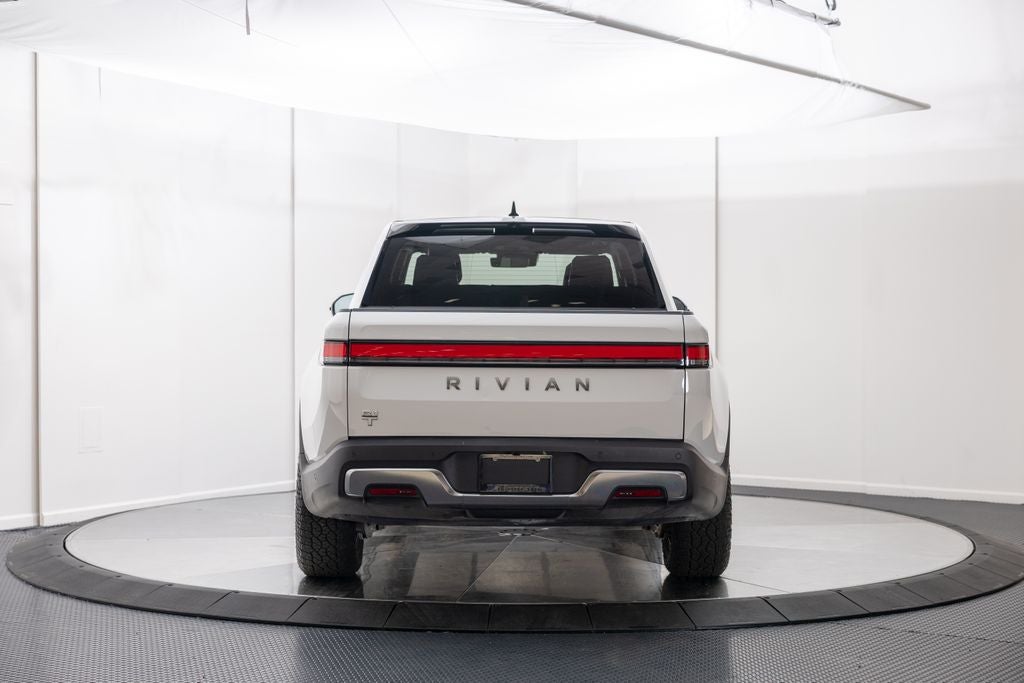 2025 Rivian R1T Adventure Dual Motor Standard Pack
